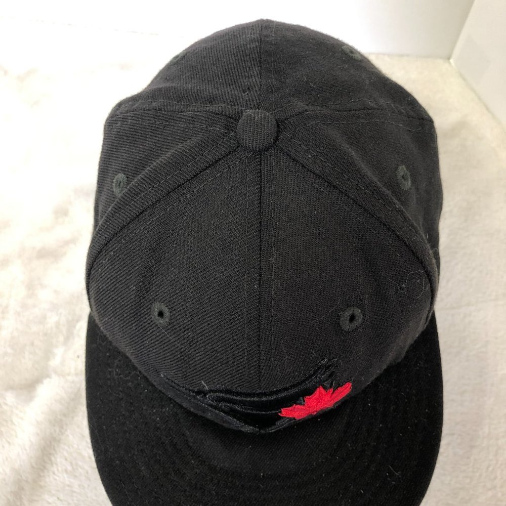 New Era MLB Toronto Blue Jays Black On Black Baseball Snapback Hat Adjustable - Picture 5 of 9